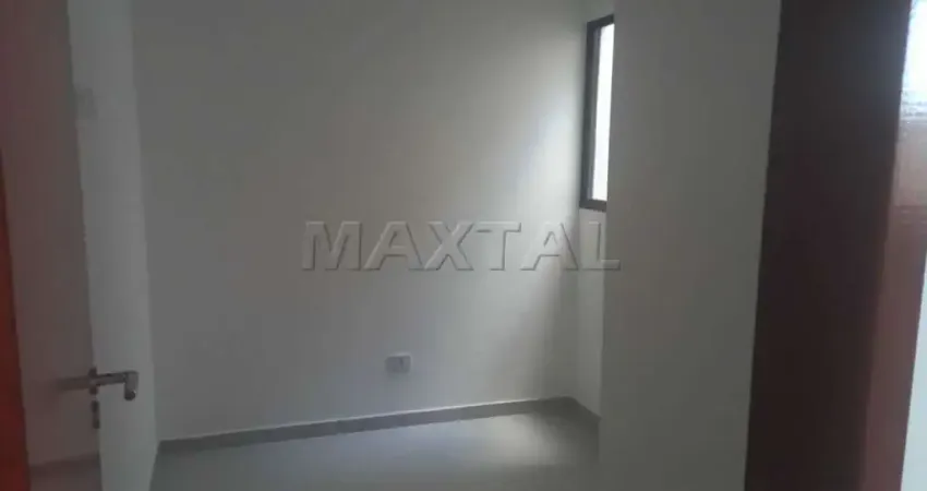 Apartamento à venda de 42m², 2 dormitório, 1 suite, sala e cozinha e área de serviço, na água fria.