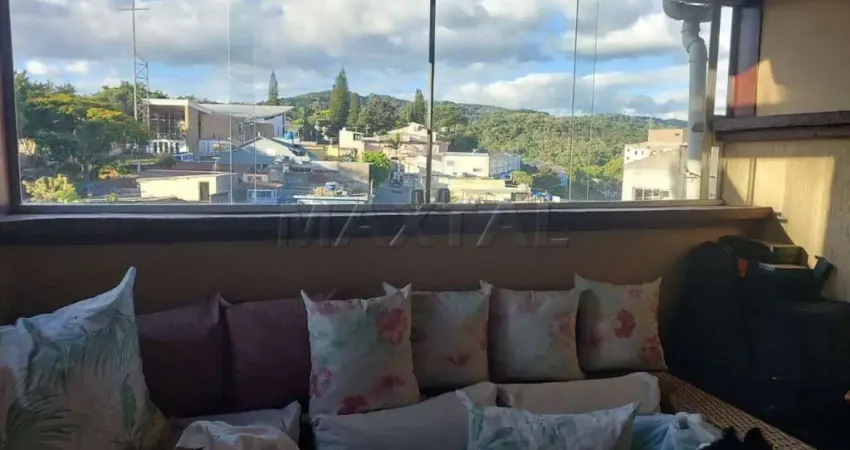 Sobrado à venda de 200m² com 3 dormitórios, 1 suíte e 4 vagas, na vila santos.