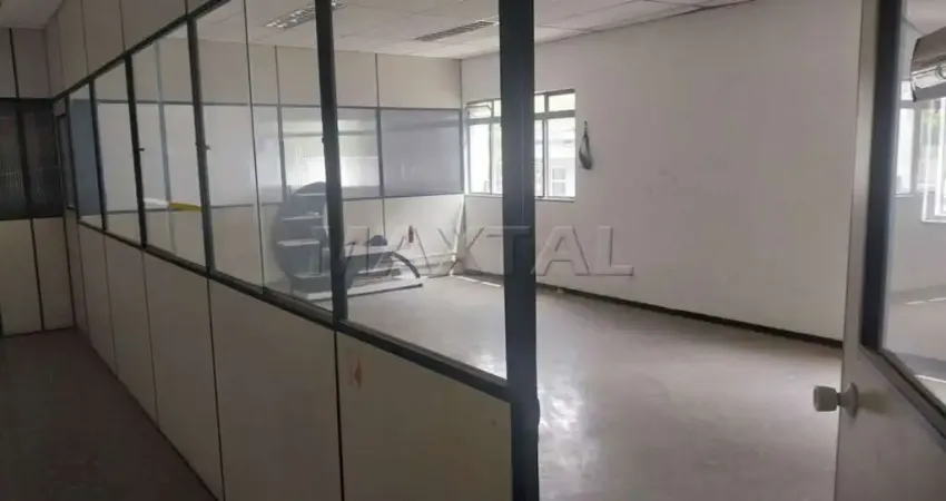 Galpão industrial para locação , com 5000 m², com amplo conjunto de escritórios e vestiários.