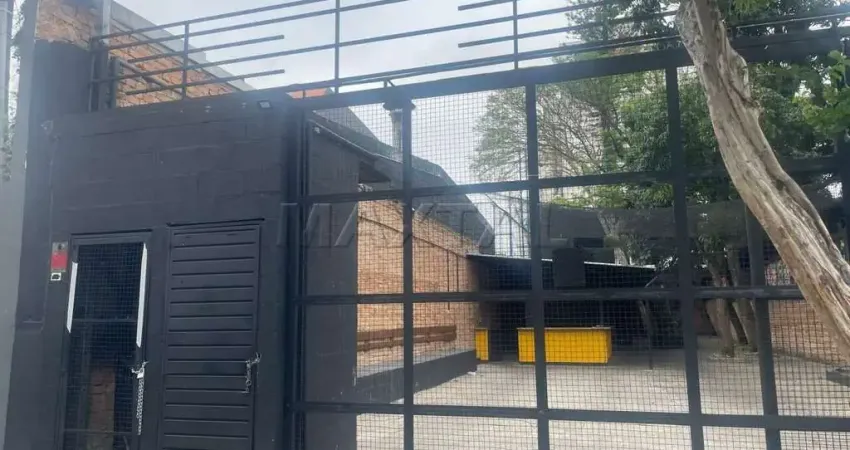 Galpão para locação, com 400 m², 7 banheiros, ao lado da av brás leme, todo reformado.