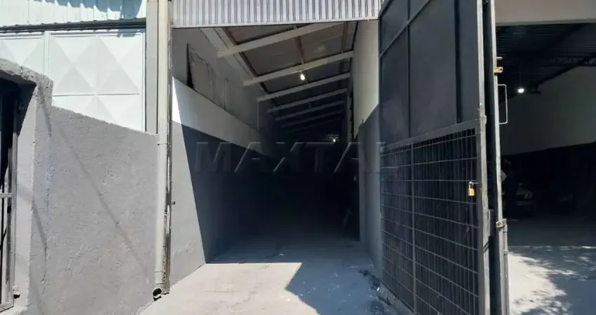 Galpão comercial para locação em localização estratégica e de fácil acesso