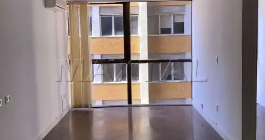 Conjunto comercial para locação de 44m² na avenida paulista, com 2 salas e 1 vaga;