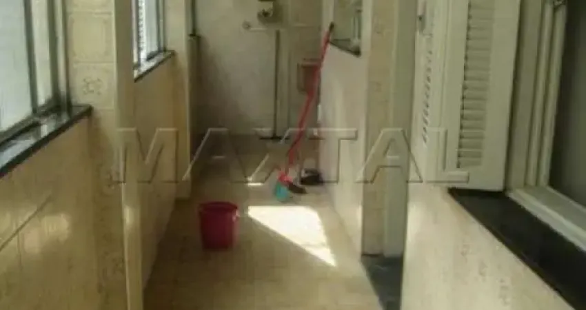 Apartamento para alugar ao lado do metrô santana, com 2 quartos, banheiro e área de serviço.