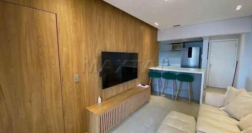 Apartamento para locação, com 1 suíte, 2 dormitórios, 2 banheiros, 2 vagas, 70m², todo mobiliado