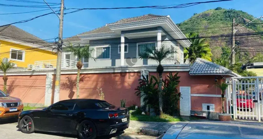 Casa em condomínio fechado com 4 quartos à venda na Rua João Marques Cadengo, Vargem Pequena, Rio de Janeiro