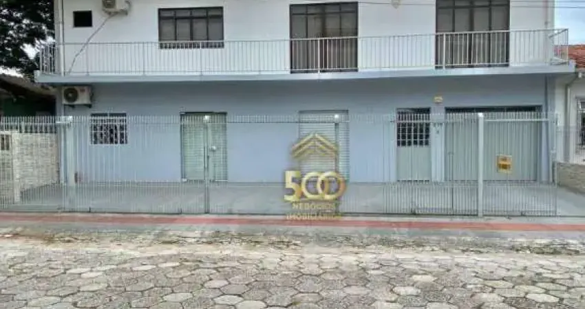 Casa com 3 dormitórios à venda, 300 m² por R$ 1.200.000,00 - Nossa Senhora do Rosário - São José/SC