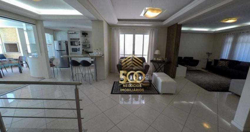 Casa à Venda, 3 Suítes, Piscina Coberta Semi-aquecida, Próxima a AABB do Itaguaçu - Florianópolis - SC