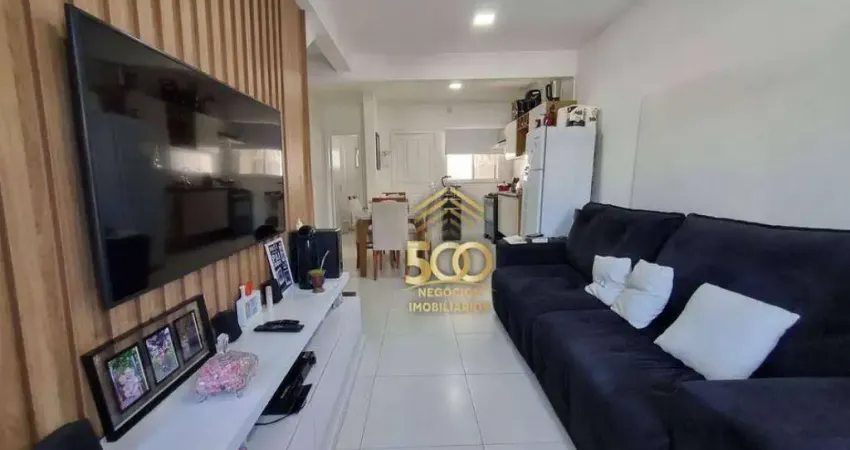 Sobrado com 2 dormitórios à venda, 71 m² por R$ 399.000,00 - Sertão do Maruim - São José/SC