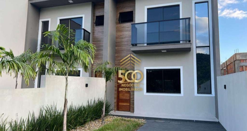 Sobrado com 3 dormitórios à venda, 99 m² por R$ 500.000 - Forquilhas  Lisboa 3 - São José/SC