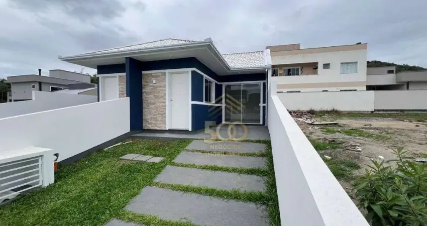 Casa à venda, 47 m² por R$ 360.000,00 - Lisboa III - São José/SC