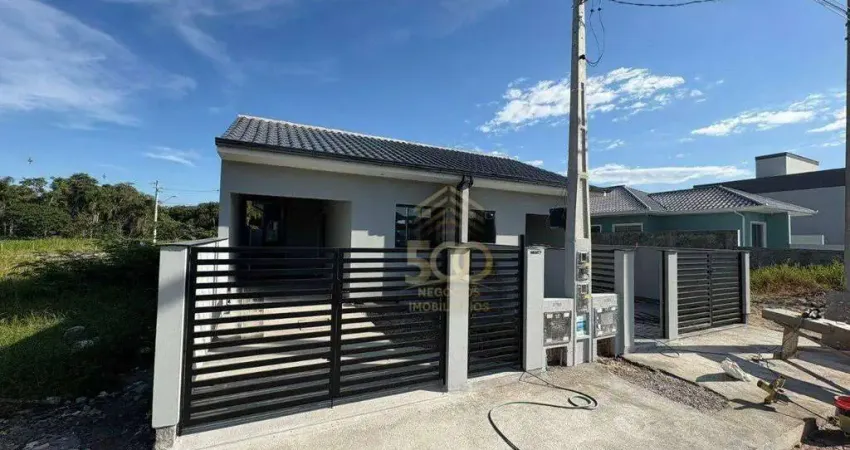 Excelente casa 02 quartos, Loteamento Novo Horizonte, bairro Forquilhas, São José/SC.