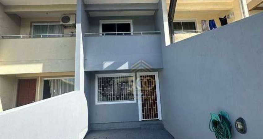 Sobrado com 2 dormitórios à venda, 68 m² por R$ 315.000,00 - Aririú - Palhoça/SC