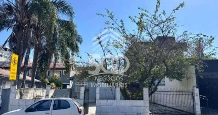 Residencial › casa com 3 dormitório(s) sendo 1 suíte(s) no bairro abraão - - florianópolis - sc