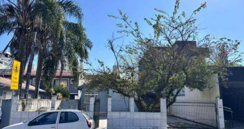 Casa com 3 dormitórios à venda, 120 m² por R$ 1.480.000,00 - Abraão - Florianópolis/SC