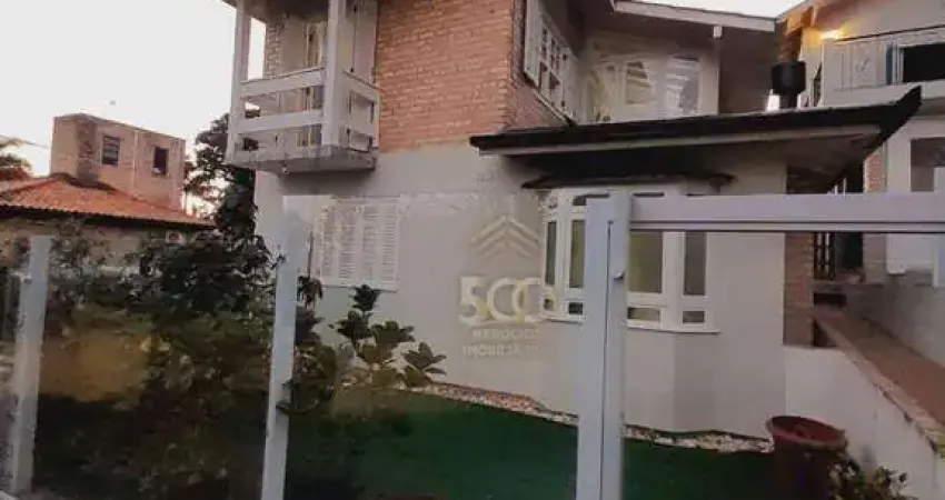 Casa com 4 dormitórios à venda, 241 m² por R$ 1.430.000,00 - Ponta de Baixo - São José/SC