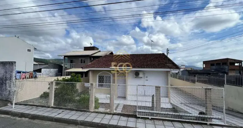 Residencial › casa com 3 dormitório(s) sendo 1 suíte(s) no bairro serraria - - são josé - sc