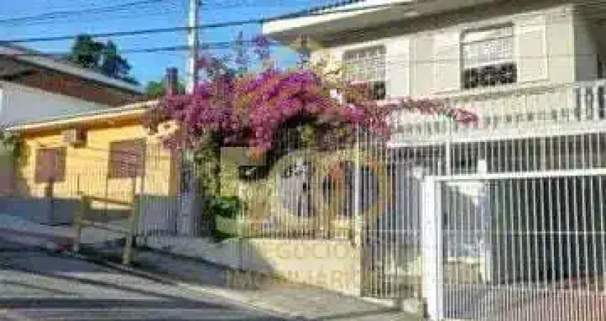 Residencial › casa com 4 dormitório(s) sendo 0 suíte(s) no bairro centro - - florianópolis - sc