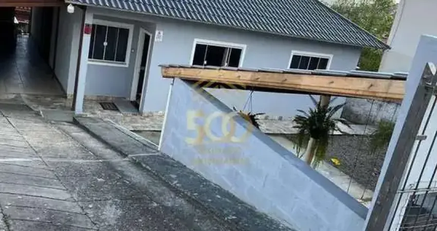 Residencial › casa com 3 dormitório(s) sendo 0 suíte(s) no bairro fundos - - biguaçu - sc