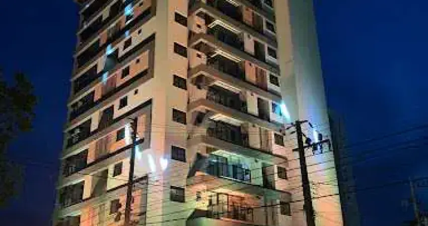 Apartamento com 3 dormitórios à venda, 79 m² por R$ 790.000,00 - Zona 08 - Maringá/PR