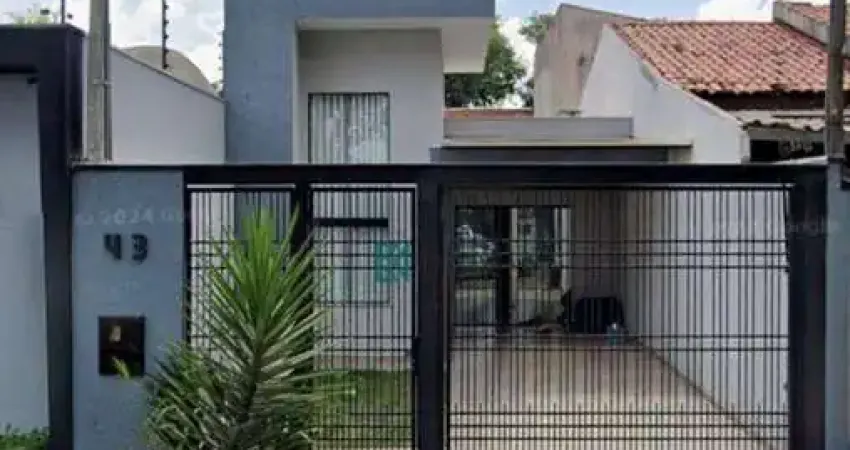 Casa com 3 dormitórios à venda, 75 m² por R$ 390.000,00 - Conjunto Habitacional Requião - Maringá/PR