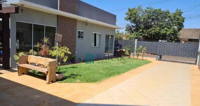 Sobrado estilo Americano com 3 dormitórios à venda, 200m² por R$ 890.000 - Jardim Montreal - Maringá/PR