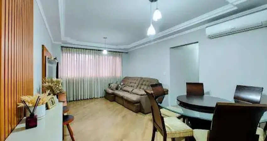Apartamento com 3 dormitórios à venda, 90 m² por R$ 475.000,00 - Vila Cleópatra - Maringá/PR