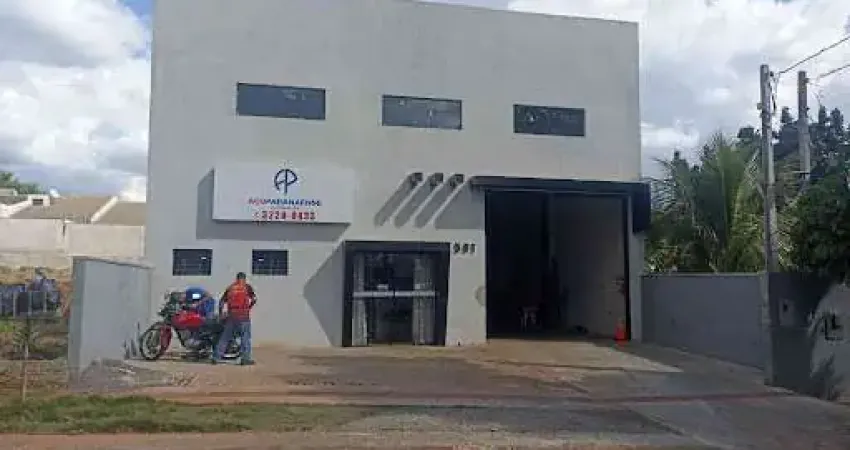 Barracão , 405 m²  Aluguel RS 7.000,00 reais  - Jardim Rebouças - Maringá/PR