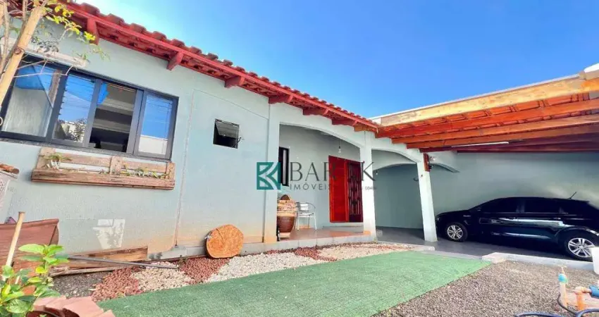 Casa com 4 dormitórios à venda, 198 m² por R$ 670.000,00 - Borba Gato - Maringá/PR
