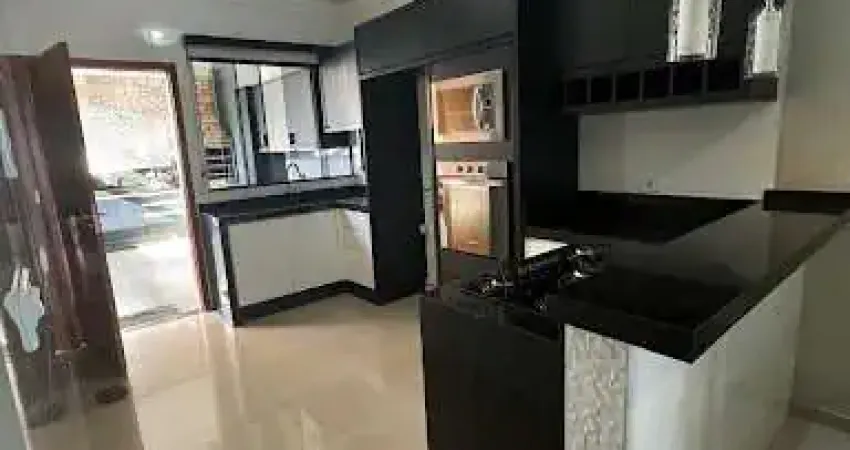 Casa com 3 quartos à venda na Rua Nestor Narcizo de Souza, Jardim Licce, Maringá