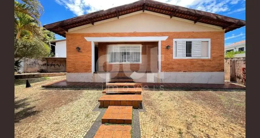 Casa com 3 quartos à venda na Rua Domingos de Rocco, 240, Parque São Quirino, Campinas