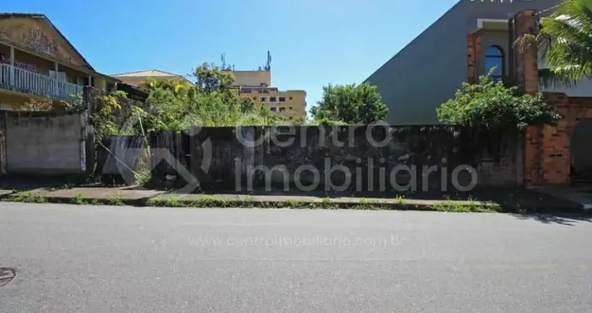Terreno à venda no Centro, Peruíbe 