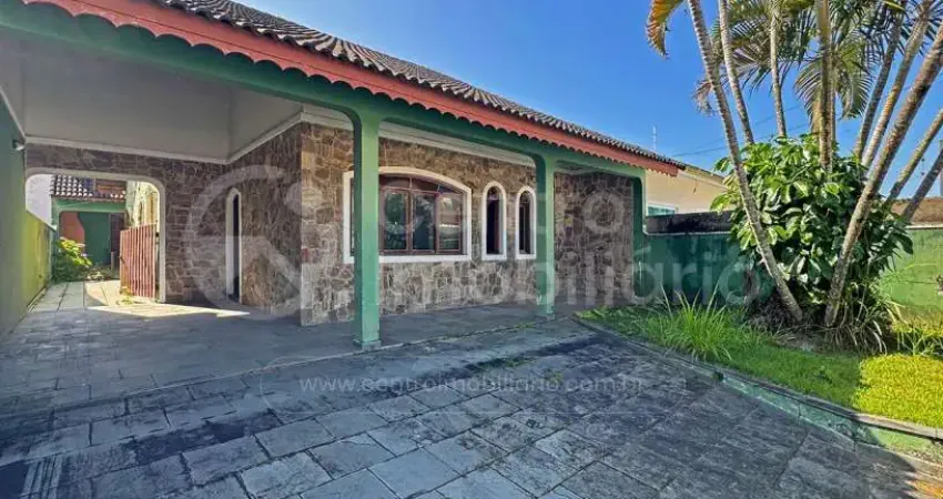 Casa à venda com 3 quartos em peruíbe, no bairro parque balneario oasis