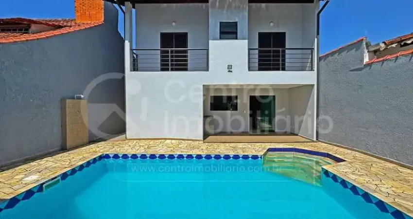 Casa à venda com piscina e 4 quartos em peruíbe, no bairro balneario josedy