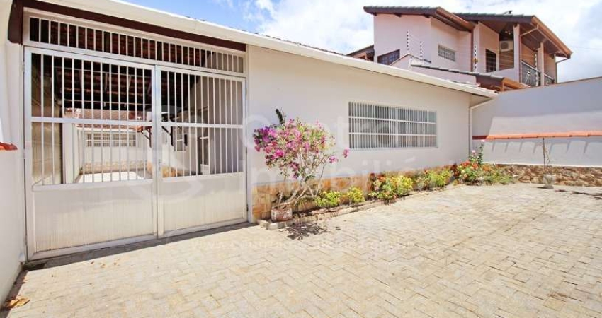 CASA à venda com 2 quartos em Peruíbe, no bairro Stella Maris