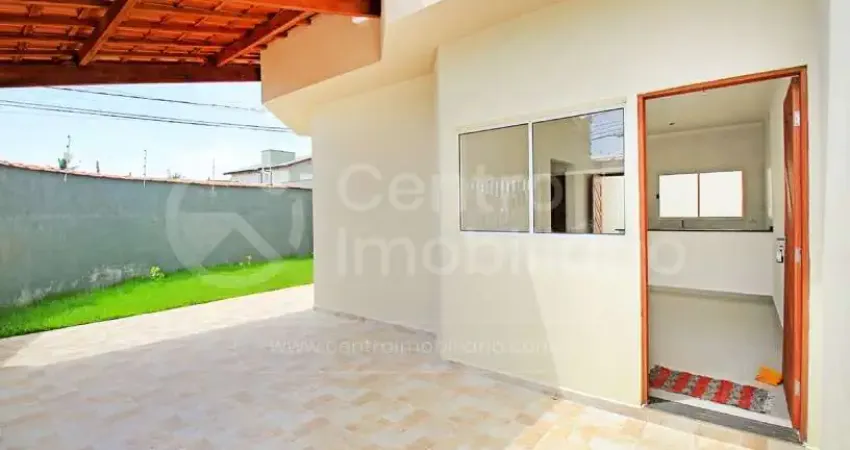 CASA à venda com 2 quartos em Peruíbe, no bairro Parque D Aville