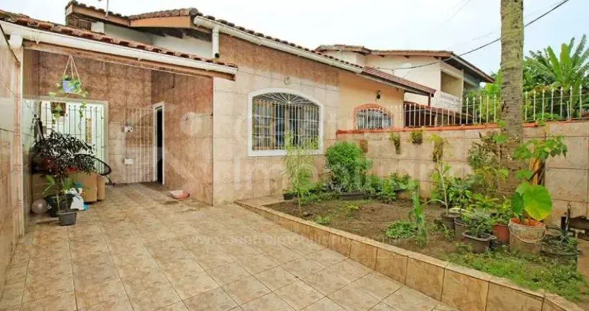 Casa à venda com 2 quartos em peruíbe, no bairro balneario arpoador