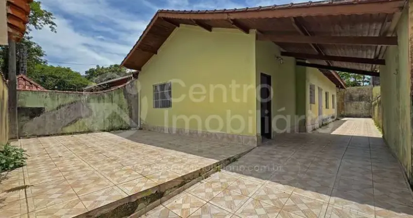 Casa à venda com 3 quartos em peruíbe, no bairro jardim marcia