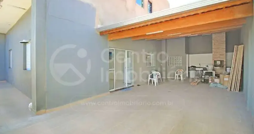 Casa à venda com 2 quartos em peruíbe, no bairro maria h novaes