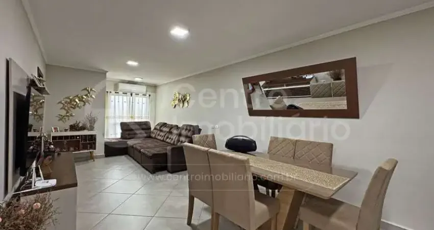 Apartamento à venda com 3 quartos (3 suítes) em peruíbe, no bairro centro