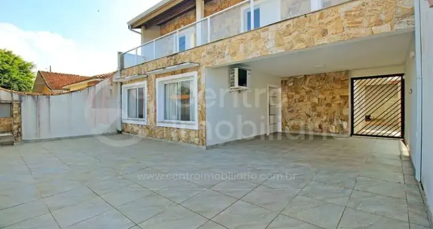 CASA à venda com 4 quartos em Peruíbe, no bairro Balneario Sao Joao Batista