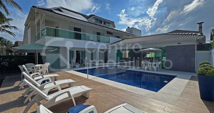 CASA à venda com piscina e 7 quartos em Peruíbe, no bairro Bougainvillee I