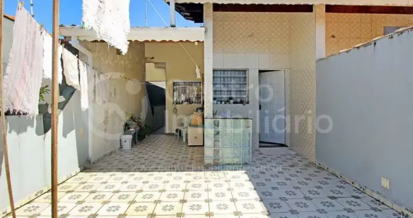 Casa à venda com 2 quartos em peruíbe, no bairro jardim peruibe