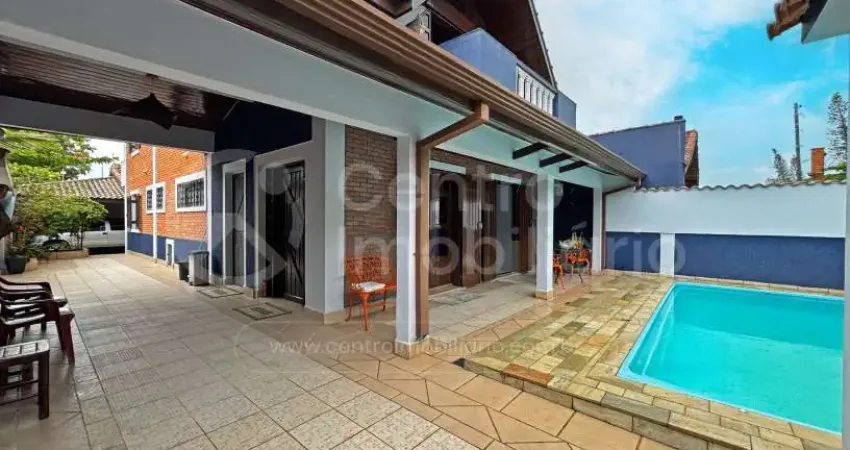 CASA à venda com piscina e 4 quartos em Peruíbe, no bairro Cidade Nova Peruíbe