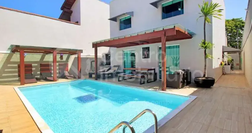 Casa à venda com piscina e 3 quartos em peruíbe, no bairro parque balneario oasis