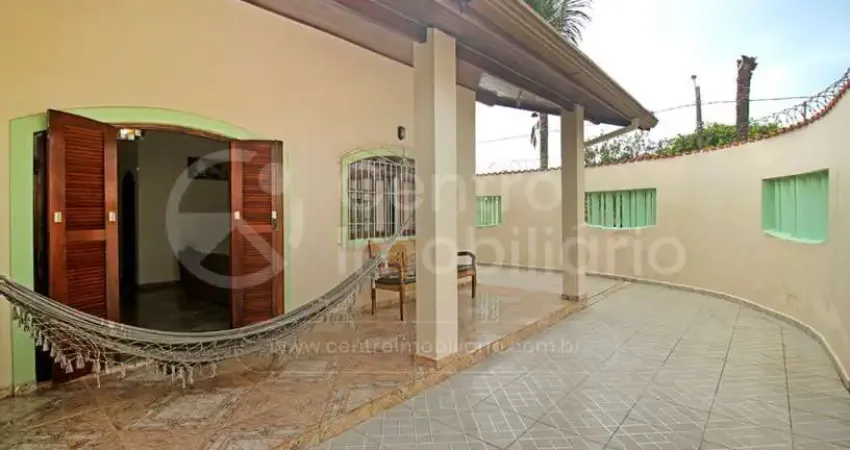 Casa à venda com 3 quartos em peruíbe, no bairro jardim marcia
