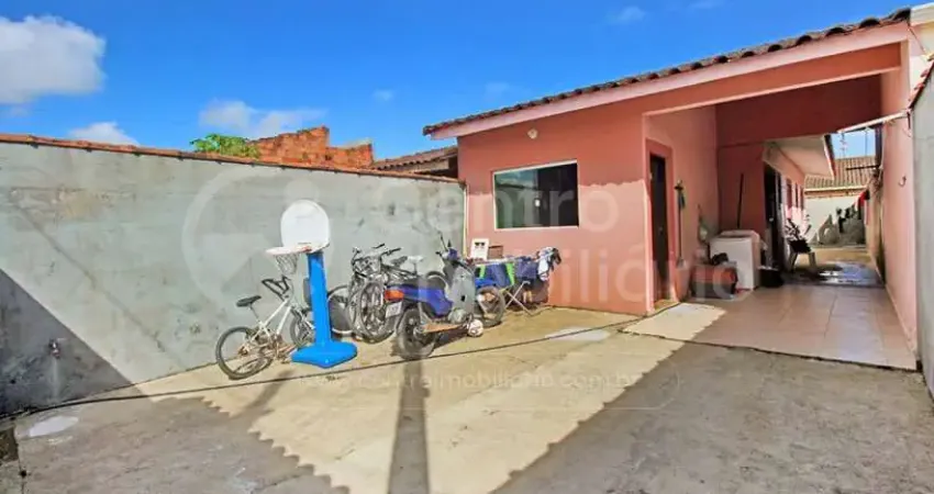 Casa à venda com 2 quartos em peruíbe, no bairro balneario sao joao batista