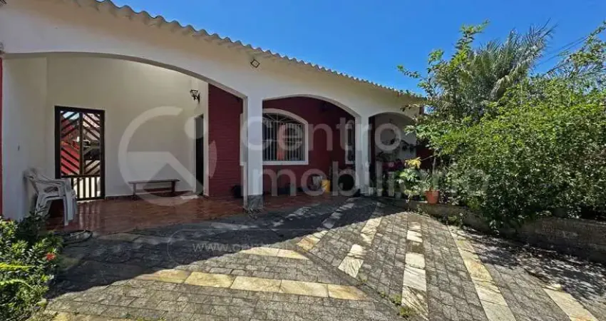 Casa à venda com 3 quartos em peruíbe, no bairro parque balneario oasis