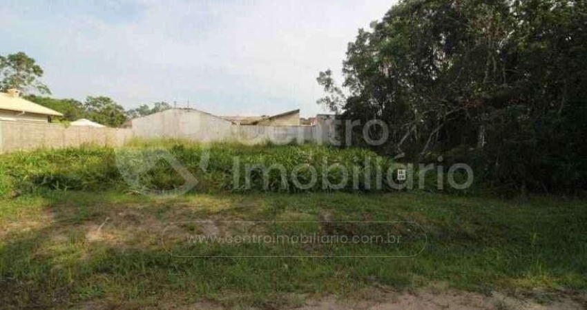 TERRENO à venda em Peruíbe, no bairro Jardim Sao Luiz