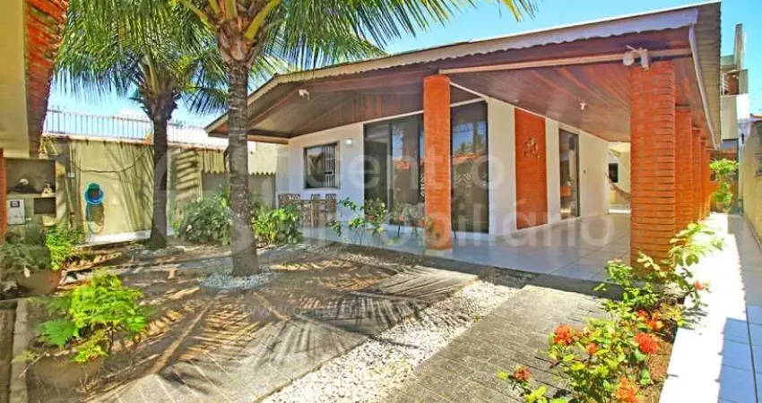 CASA à venda com 2 quartos em Peruíbe, no bairro Cidade Nova Peruíbe