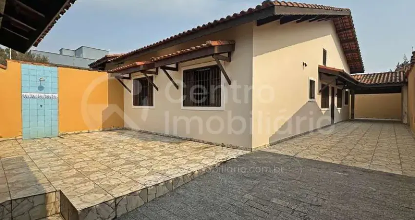 Casa com 3 quartos à venda no Balneário Pampas, Peruíbe 